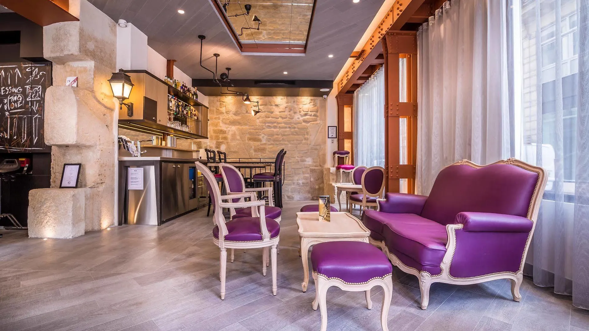 Hotel Marais Grands Boulevards 4*